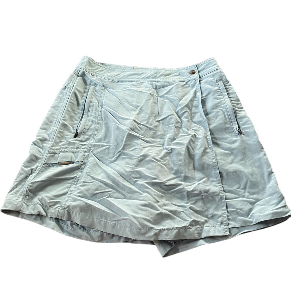 L.L. Bean Womens Light Blue Skort Wrap Zip Closure Size 6 100% Nylon